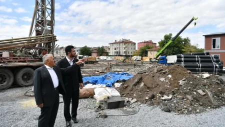 Kayseri’de Sahabiye Kentsel Dönüşüm 2. etap çalışmaları başladı, Başkan Büyükkılıç süreci yerinde inceledi
